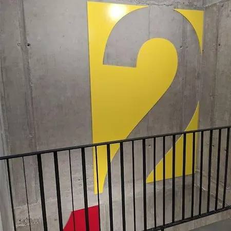 My Campus Studios, Free Parking, Self-check In Apartment *